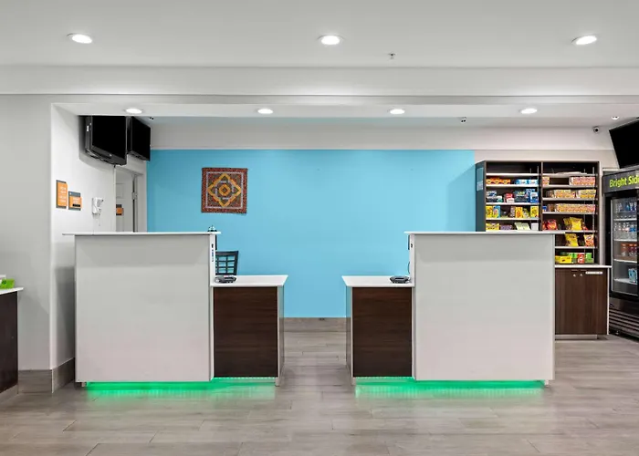 La Quinta Inn Suites By Wyndham Raymondville Harlingen