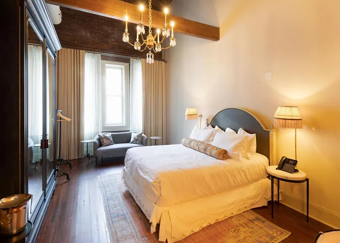Hotel Cleo, Knoxville Downtown, A Tribute Portfolio Hotel
