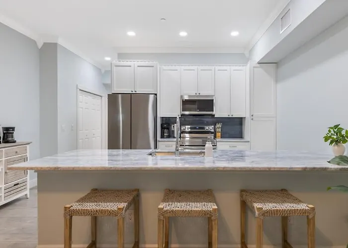Waterside Condo In Sebastian