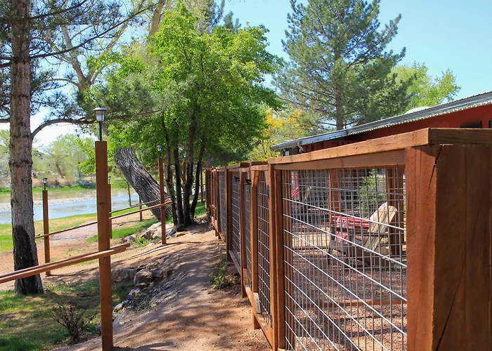 Riverwood Resort On The Gunnison