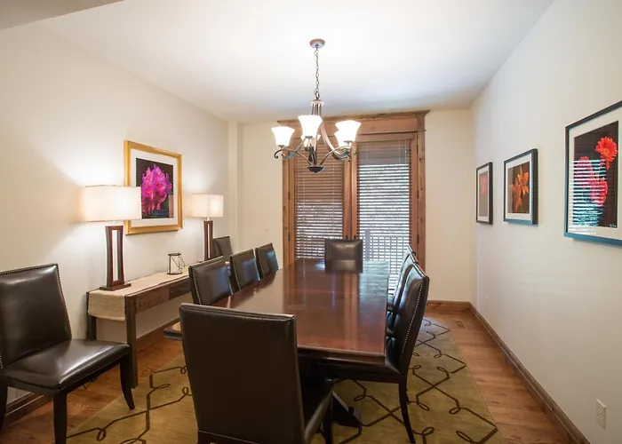 Silver Aspen - Five Bedroom Loft Luxury Townhome Hotel Room