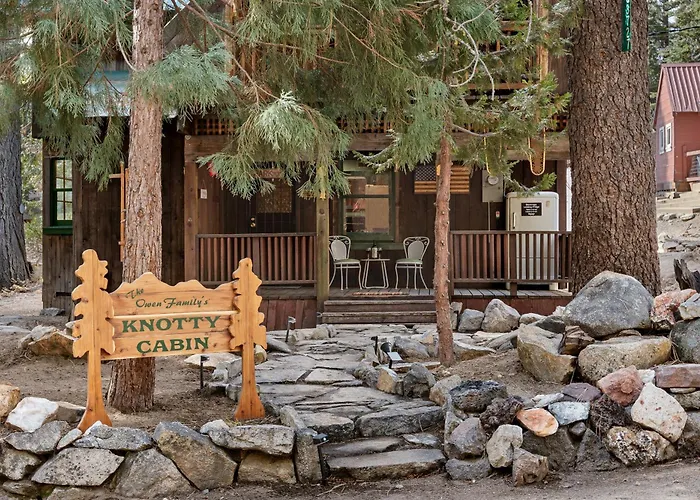 The Knotty Cabin In Kings Canyon National Park
