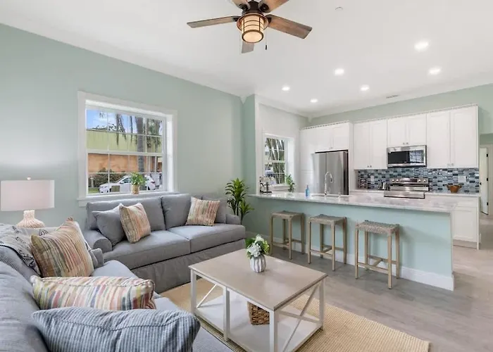 Cozy First Floor Waterside Condo
