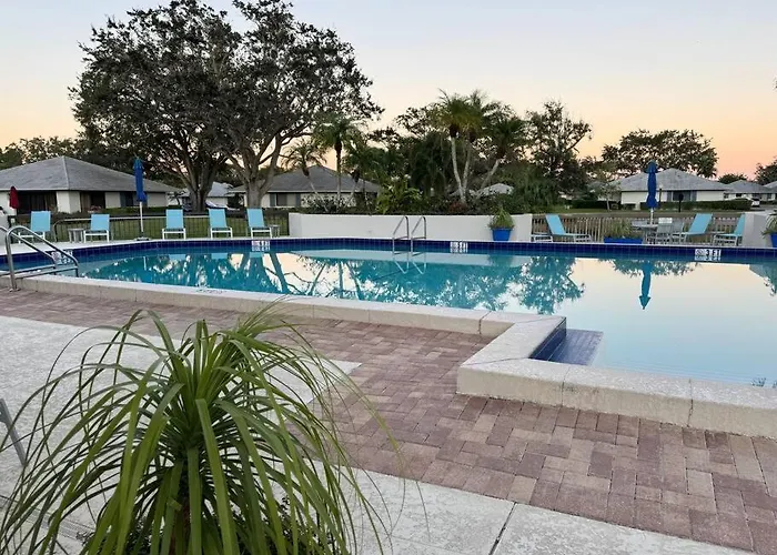 Private Cottage In West Palm Beach Florida