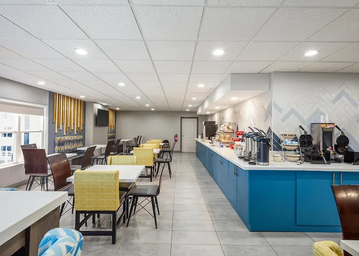 La Quinta By Wyndham Lexington Park - Patuxent