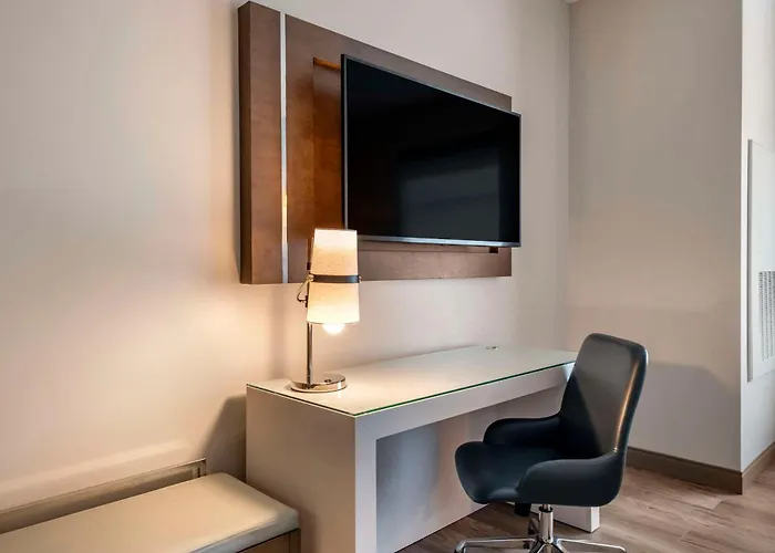Cambria Hotel Orlando Airport