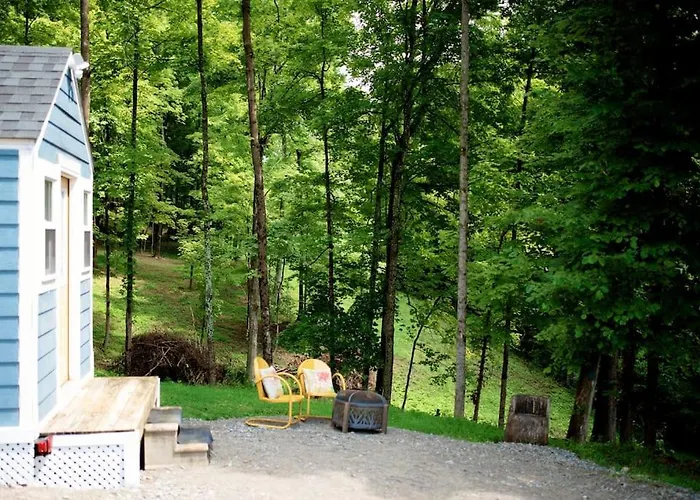 Tiny House Strouds Run Lake