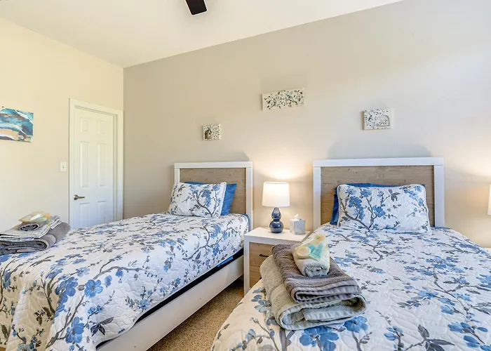 2 Mi To Texas A&M: Unit W/ Pool & Hot Tub Access