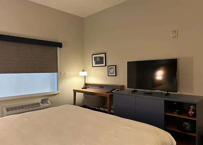 Country Inn & Suites By Radisson, Lsu - Medical Corridor
