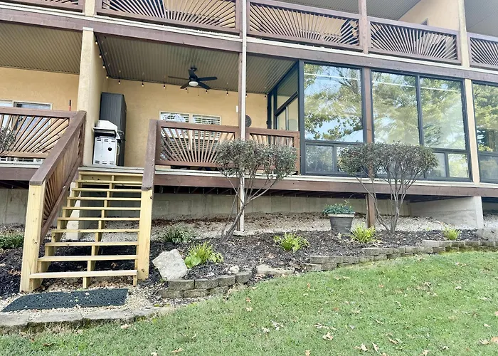Lower Level Condo B-2 With Dock