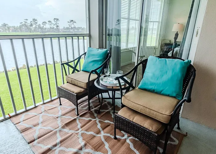 Greenlinks Golf Villa At Lely Resort