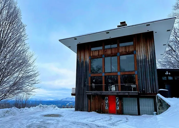 Rl Breathtaking Views, Private Mountain Retreat. Hot Tub, Dog Friendly, Great Location!