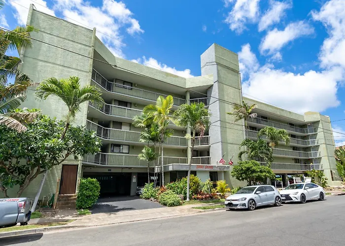 Sunset Shores - Waialua Oceanfront Retreat
