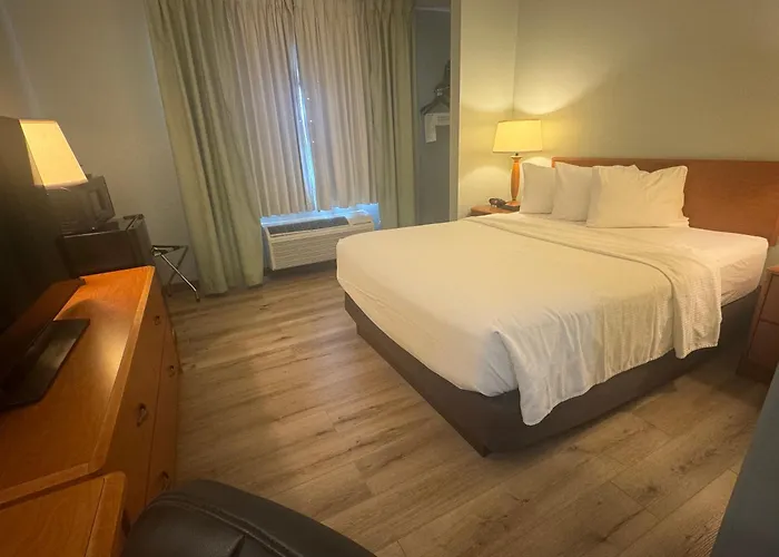 Wingate By Wyndham Sioux City