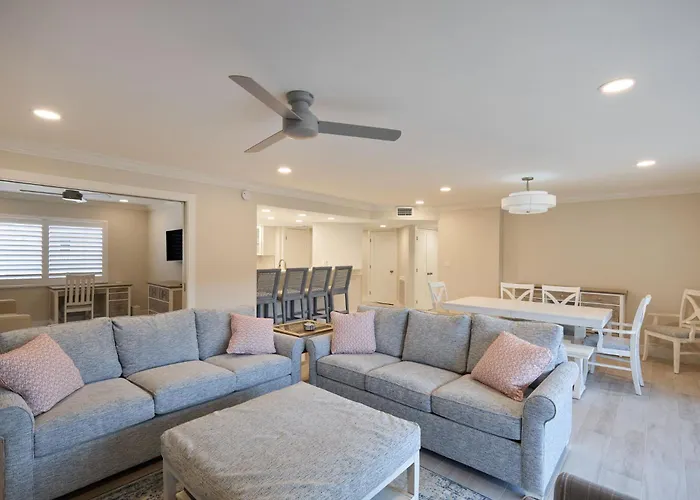 Sundial N203 - Stunning Residence With Den And Private Cabana Pool Open