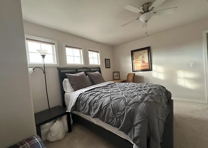 Tiller House - Durango Room