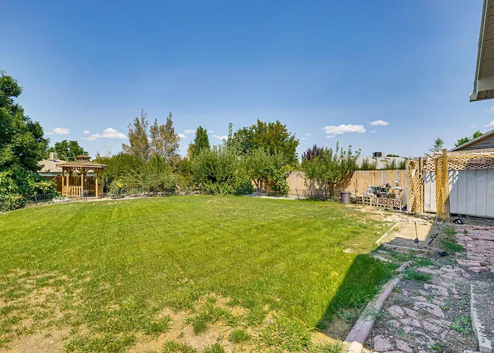 Home W/ Backyard ~ 12 Mi To Grand Junction!
