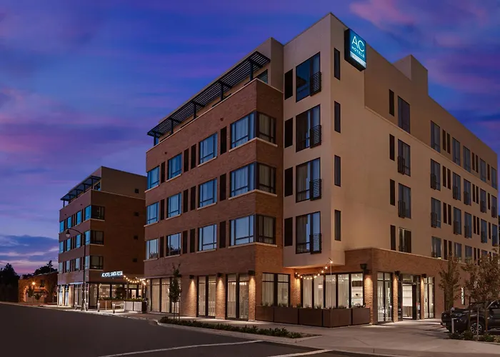 AC Hotel by Marriott Santa Rosa Sonoma Wine Country