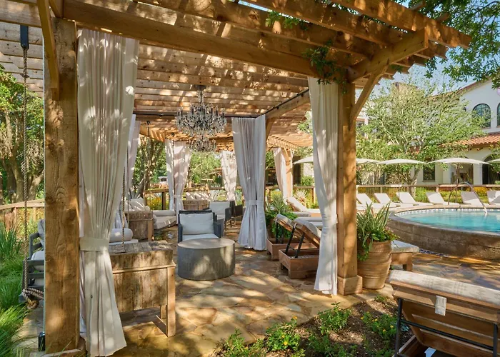Hotel Drover, Autograph Collection