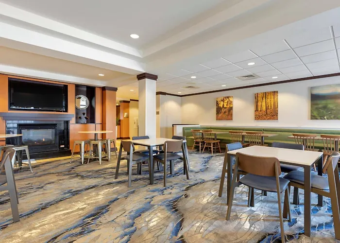 Fairfield Inn & Suites By Marriott Rockford