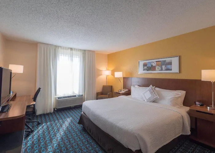 Fairfield Inn & Suites By Marriott Cleveland Streetsboro