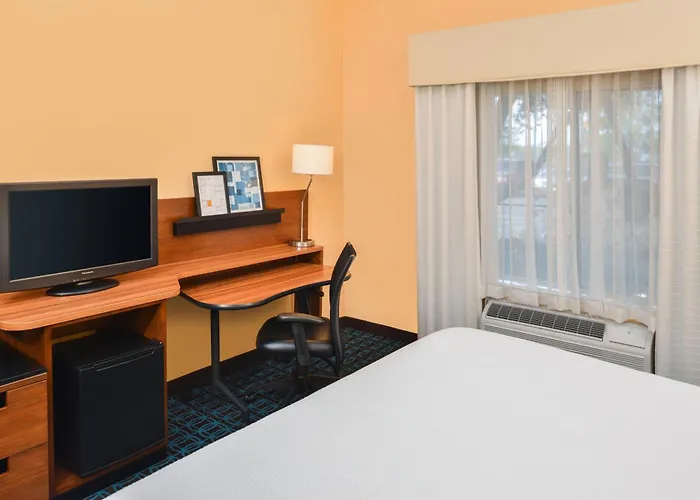Fairfield Inn & Suites Beaumont
