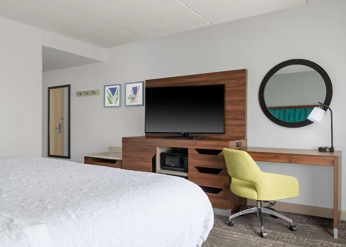 Hampton Inn & Suites Brookings