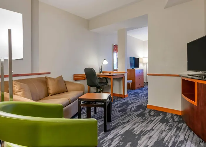 Fairfield Inn And Suites Holiday Tarpon Springs