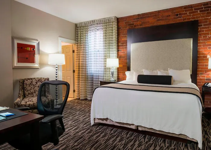 Fairfield Inn & Suites By Marriott Keene Downtown
