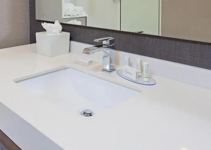 Courtyard By Marriott San Diego El Cajon