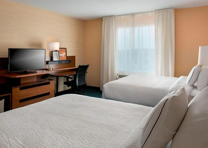 Fairfield Inn & Suites By Marriott Buffalo Amherst/University