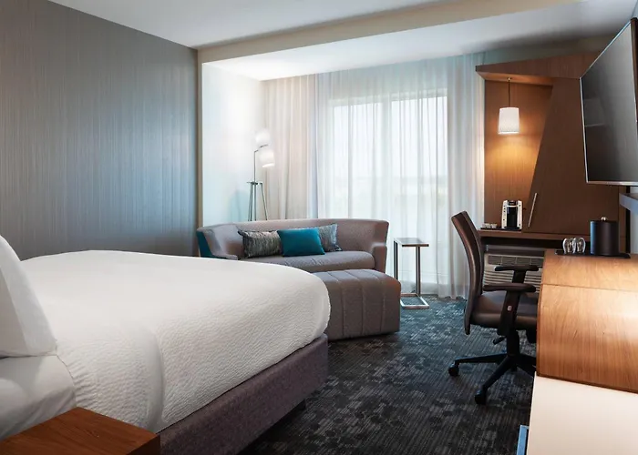 Courtyard By Marriott Winter Haven