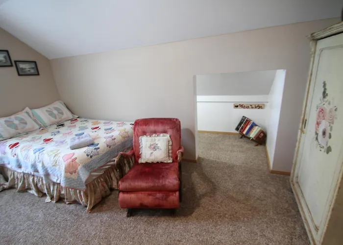 Please Do Not Reserve This Is A Duplicate Listing Of This Same Property Please Beware