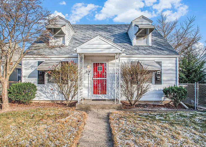 Tahanan - Cozy 4Bd Near Downtown & Und - Gameroom