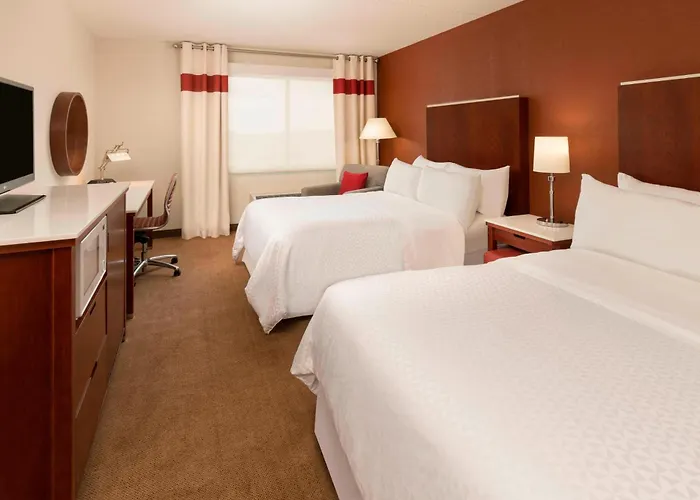 Four Points By Sheraton Boston Logan Airport Revere