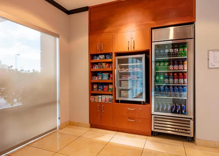 Fairfield Inn & Suites Columbus