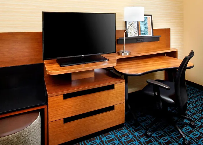 Fairfield By Marriott Inn & Suites Wheeling At The Highlands