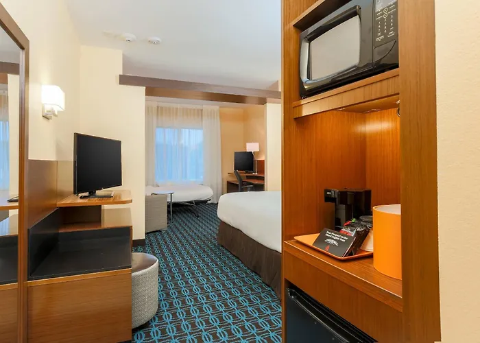 Fairfield Inn & Suites By Marriott Cuero