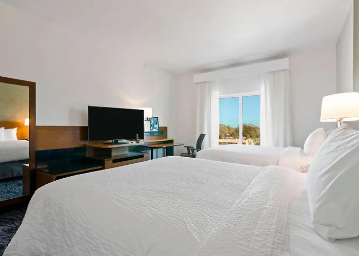 Fairfield Inn & Suites By Marriott St Petersburg North