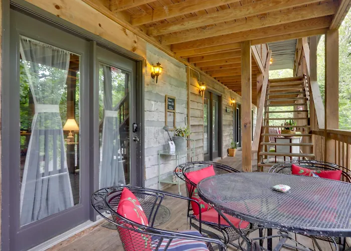 Riverfront Couple'S Retreat In Smoky Mountains!