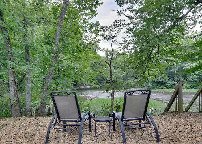 Riverfront Couple'S Retreat In Smoky Mountains!