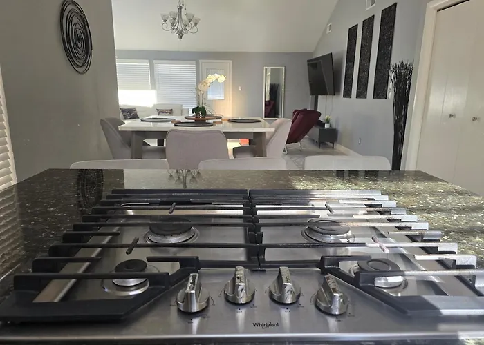 Houstongem With A Dreamy Pool & Jacuzzi Includes Wifi With 6Beds