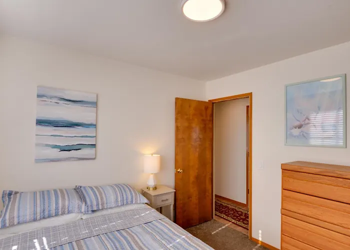 Breezy & Central Monterey Apt With Bay View!