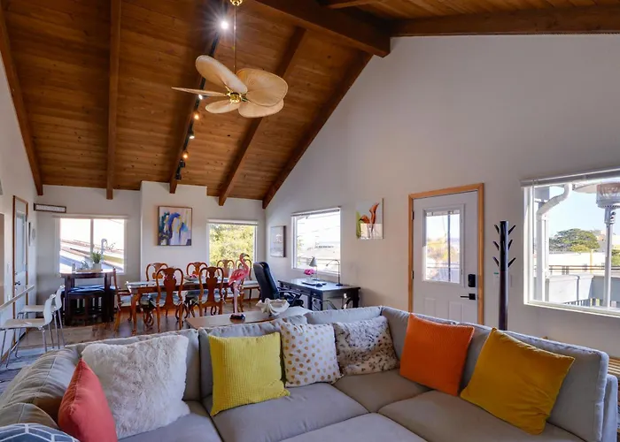 Breezy & Central Monterey Apt With Bay View!