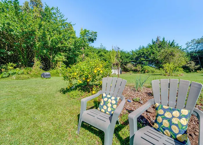Keaau Apartment On Beautiful Acre W/ Pool & Deck!
