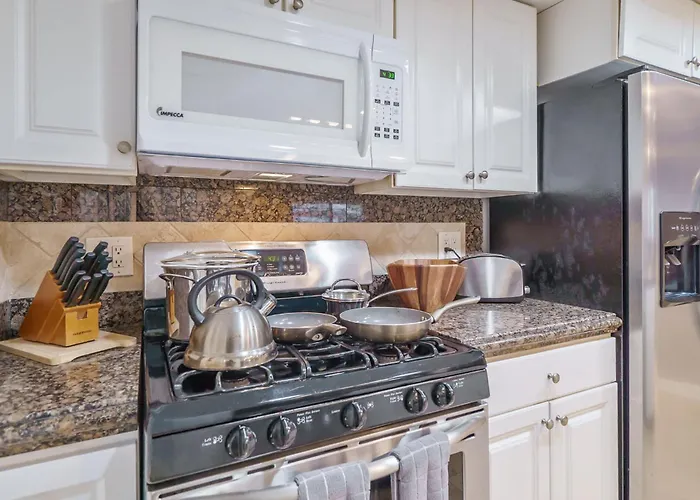 Awesome 3Br 1 Block To Ocean Fast Wifi C1
