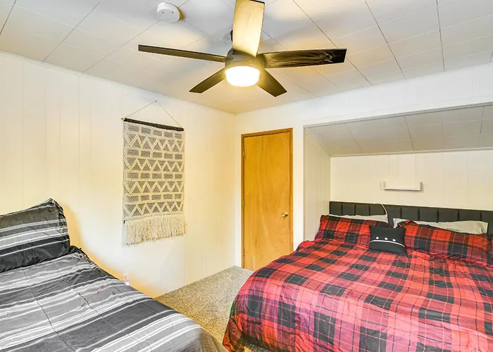 Graeagle Vacation Rental Cabin W/ Game Room!