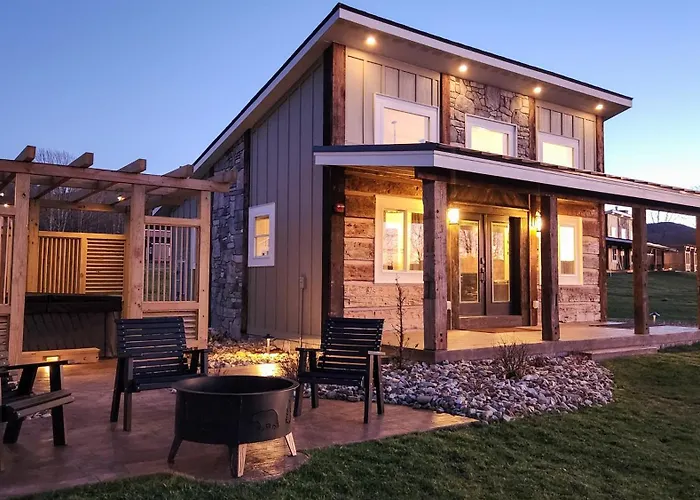 Valley View Resort Cabin 16, 1-Bed, Modern-Luxury With Hot Tub In Canaan Valley, Wv