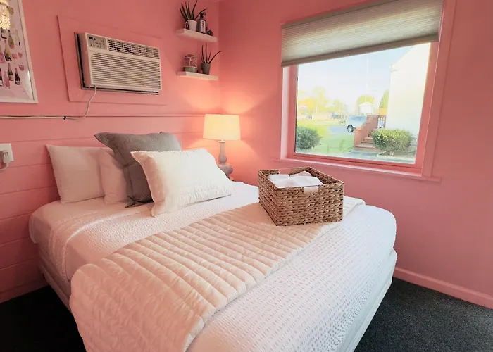 Cocktail Cabin Themed Guest Room