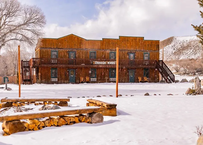 Chinook Winds Lodge